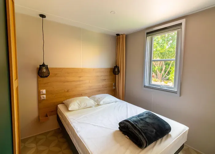 Sunelia Les Pins ארגלס-סור-מר