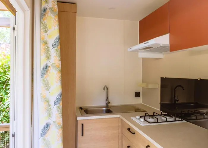 Sunelia Les Pins ארגלס-סור-מר